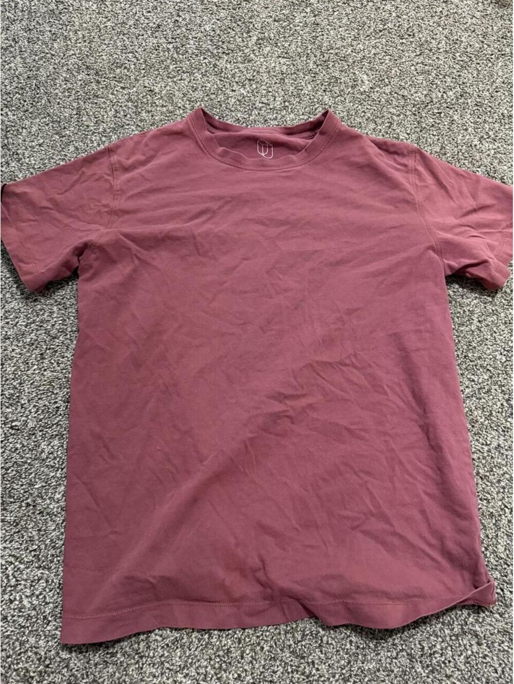 Original Use Men's Pink and Burgundy Tshirt